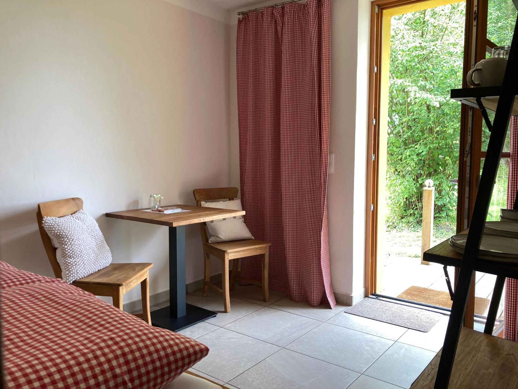 Teichland Linum Apartments Fehrbellin Eksteriør billede